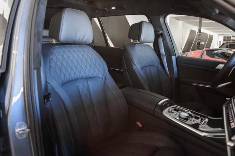 BMW X7 40d M Sport Pro 7P lleno