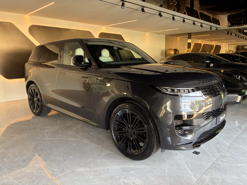 Range Rover Sport Momentum 3.0 PHEV Dynamic SE 460