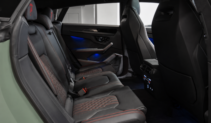 Lamborghini Urus SE lleno