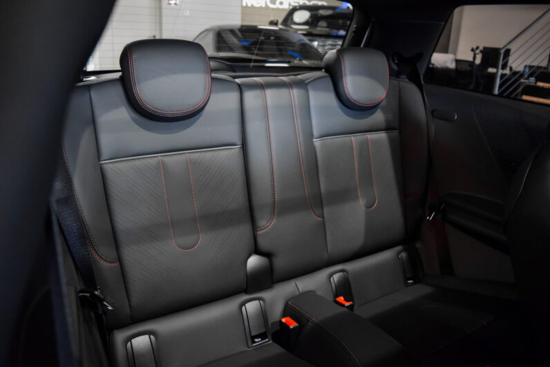 Mini John Cooper Works lleno