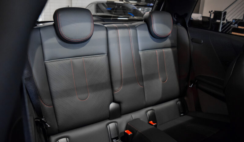 Mini John Cooper Works lleno