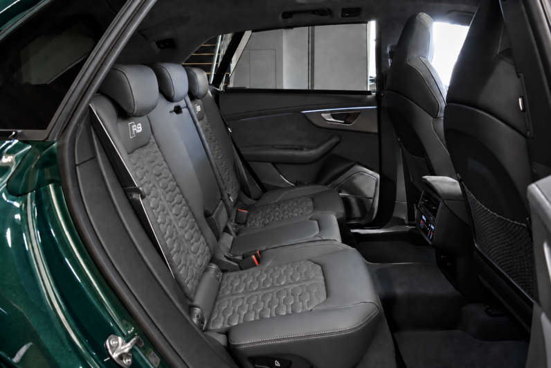 Audi RSQ8 Performance lleno