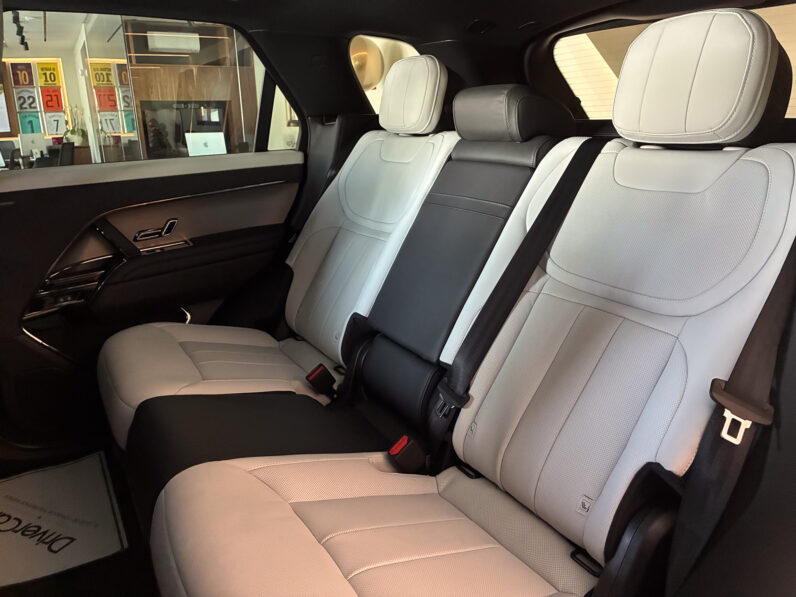 Range Rover Sport Momentum 3.0 PHEV Dynamic SE 460 lleno