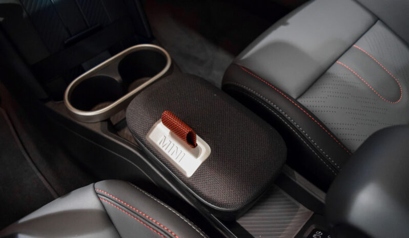 Mini John Cooper Works lleno