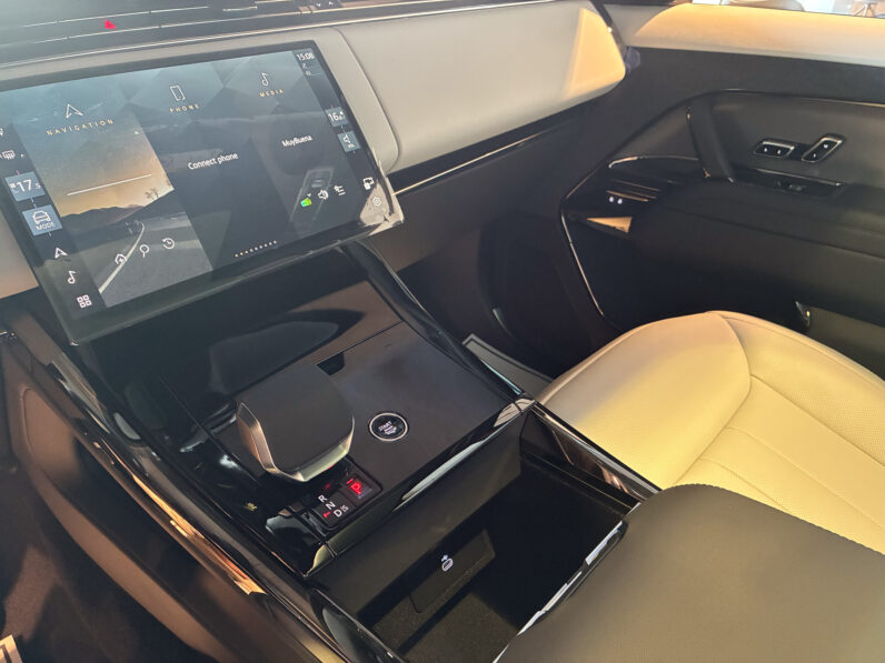 Range Rover Sport Momentum 3.0 PHEV Dynamic SE 460 lleno