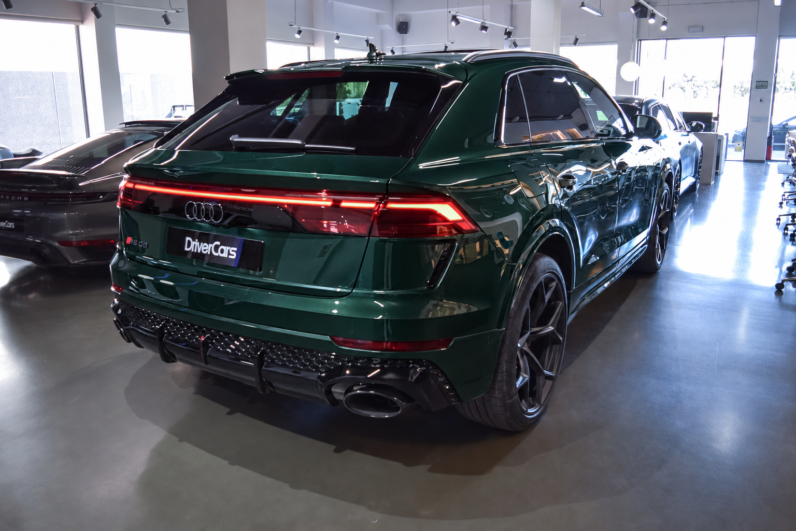 Audi RSQ8 Performance lleno