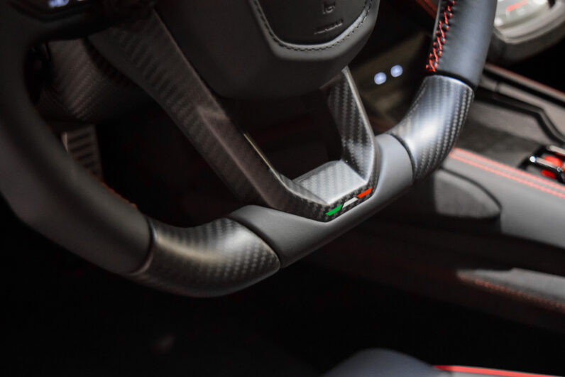 Lamborghini Temerario lleno