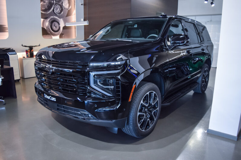 Chevrolet Tahoe 6.2 V8 RST lleno