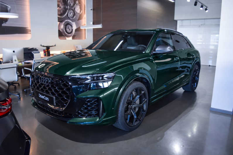 Audi RSQ8 Performance lleno