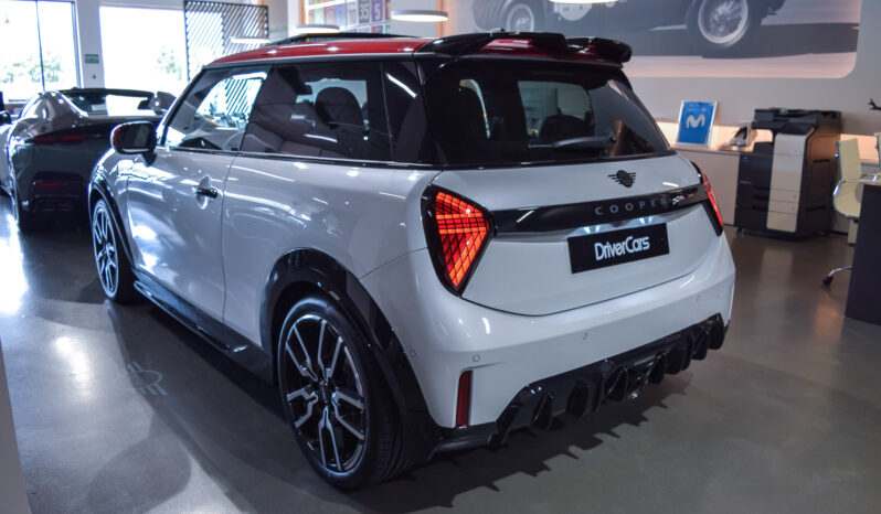 Mini John Cooper Works lleno