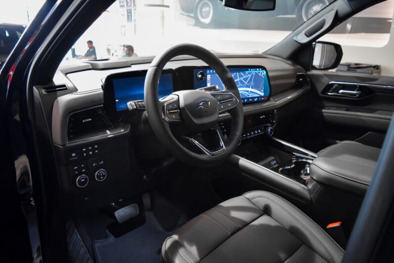 Chevrolet Tahoe 6.2 V8 RST lleno