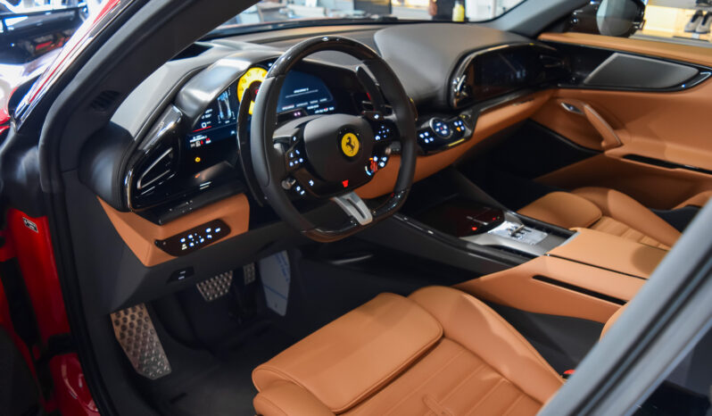 Ferrari Purosangue MY26 lleno