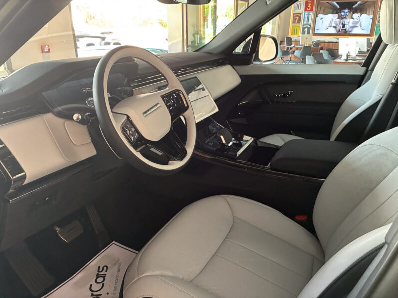 Range Rover Sport Momentum 3.0 PHEV Dynamic SE 460 lleno