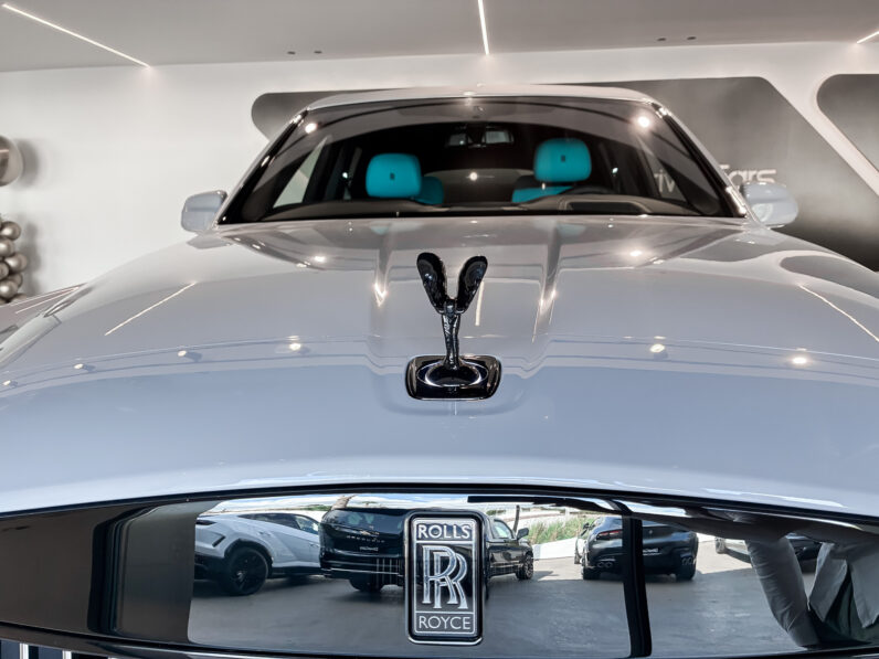 Rolls Royce Cullinan Black Badge lleno