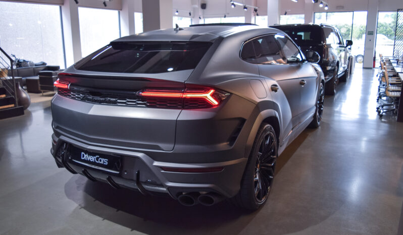 Lamborghini Urus SE lleno