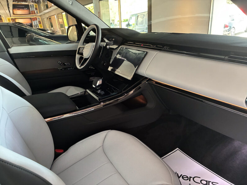 Range Rover Sport Momentum 3.0 PHEV Dynamic SE 460 lleno