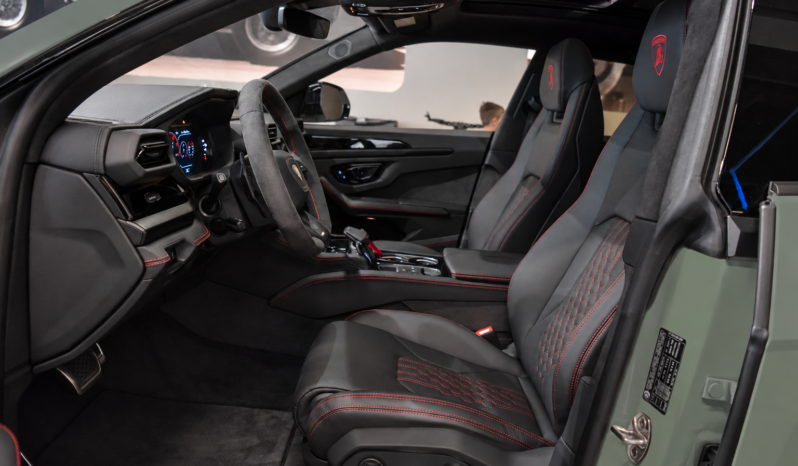 Lamborghini Urus SE lleno