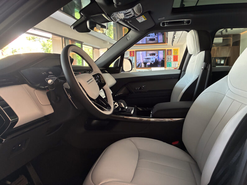 Range Rover Sport Momentum 3.0 PHEV Dynamic SE 460 lleno