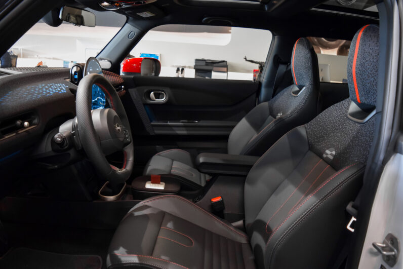 Mini John Cooper Works lleno