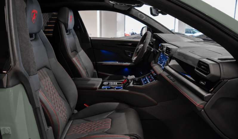 Lamborghini Urus SE lleno
