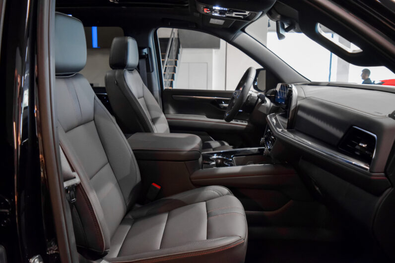 Chevrolet Tahoe 6.2 V8 RST lleno