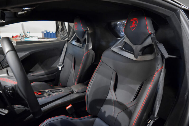 Lamborghini Temerario lleno