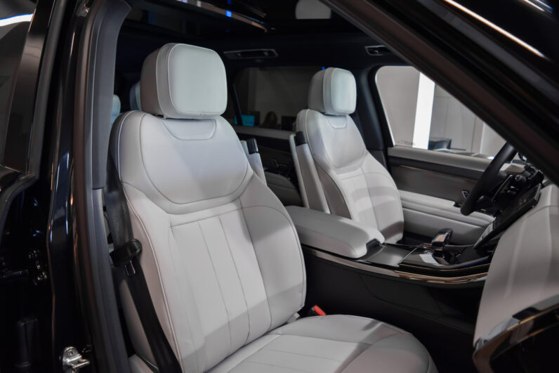 Range Rover Sport 3.0 PHEV S 460 lleno