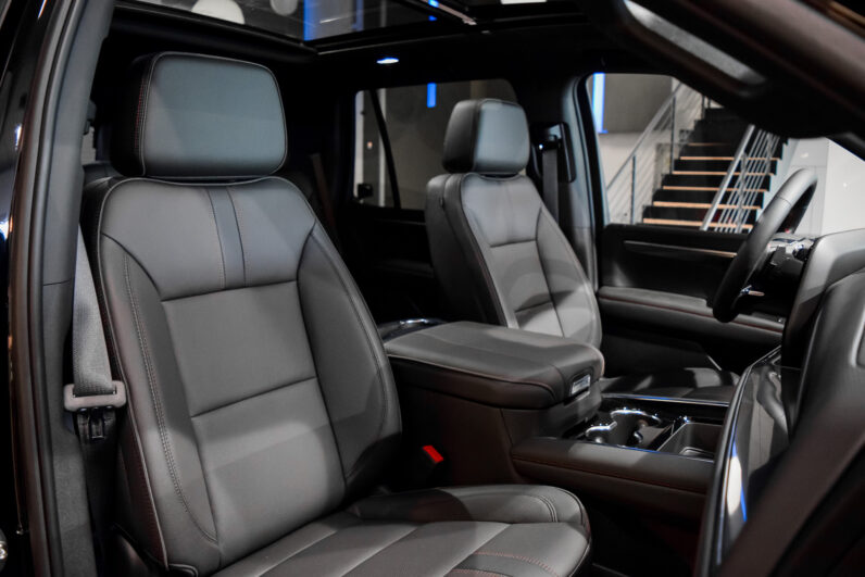 Chevrolet Tahoe 6.2 V8 RST lleno