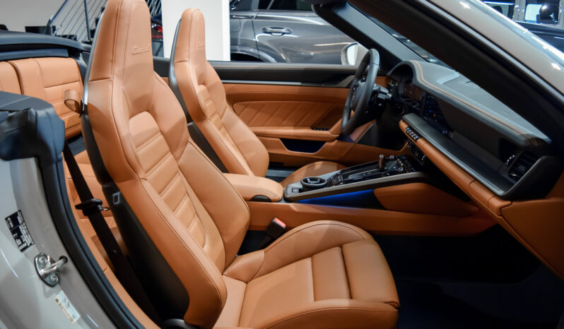 Porsche 911 Turbo S Cabrio lleno