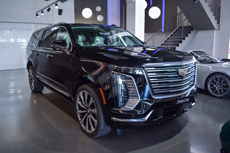 Cadillac Escalade 6.2 V8 Premium Luxury ESV