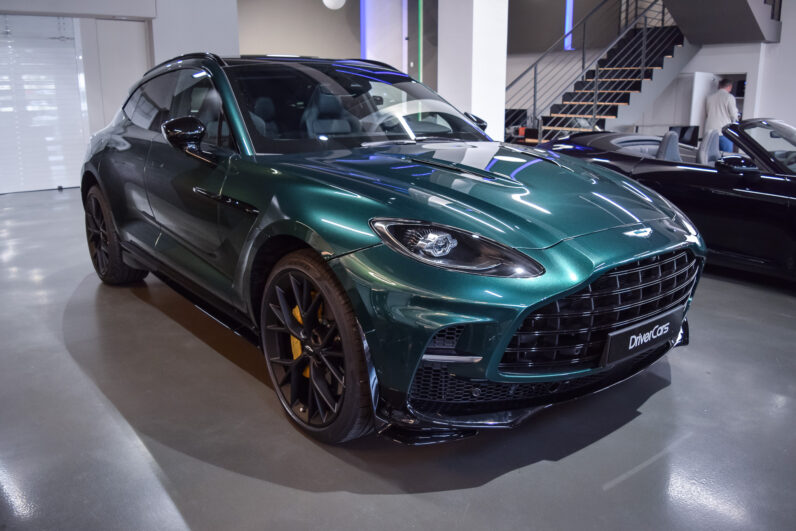 Aston Martin DBX 707