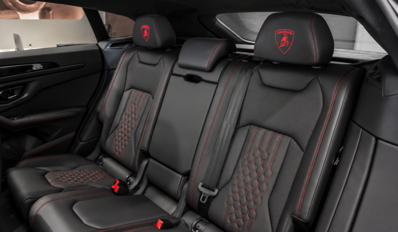 Lamborghini Urus SE lleno
