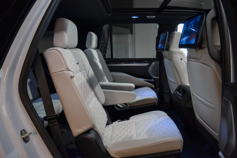 Cadillac Escalade 6.2 V8 Supercharged V-Series SWB lleno