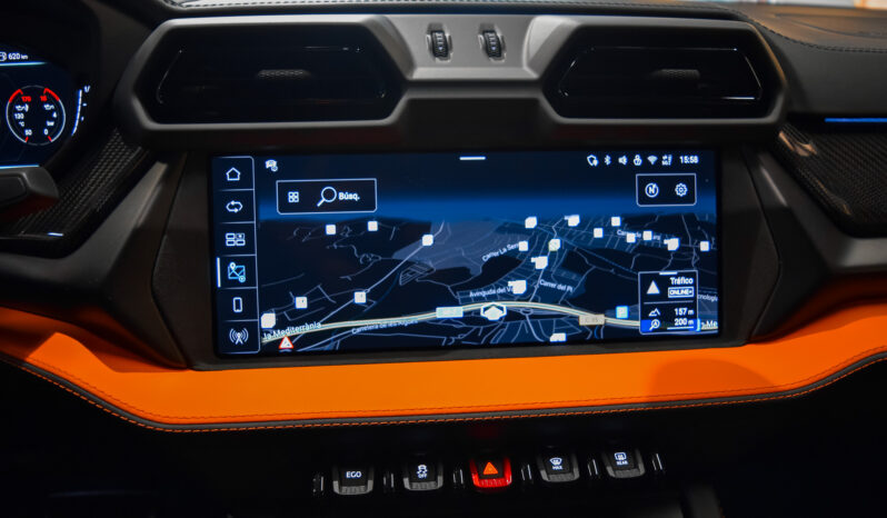 Lamborghini Urus SE lleno