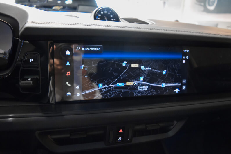 Porsche Cayenne Coupé E-Hybrid lleno