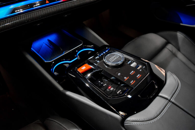 BMW M5 Touring lleno