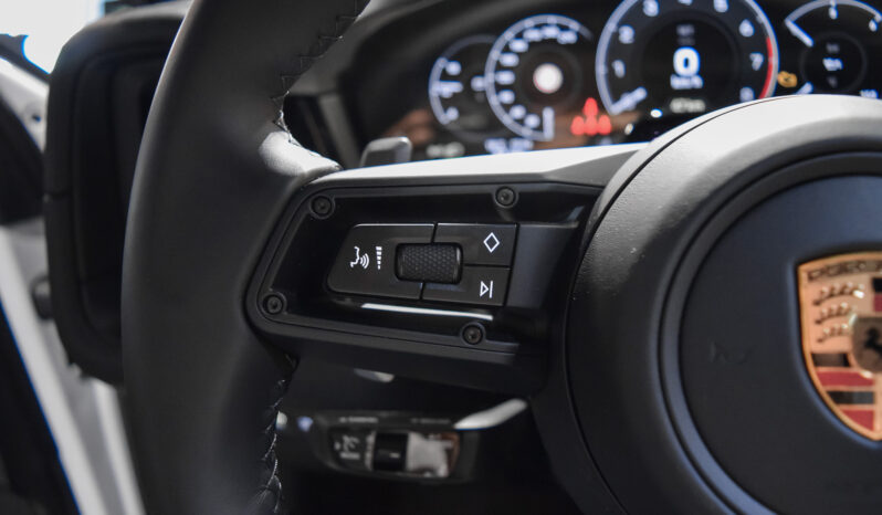 Porsche Cayenne Coupé E-Hybrid lleno