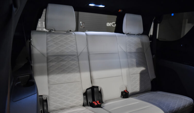 Cadillac Escalade 6.2 V8 Supercharged V-Series SWB lleno
