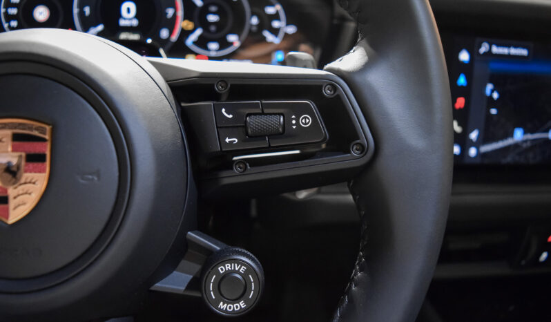 Porsche Cayenne Coupé E-Hybrid lleno
