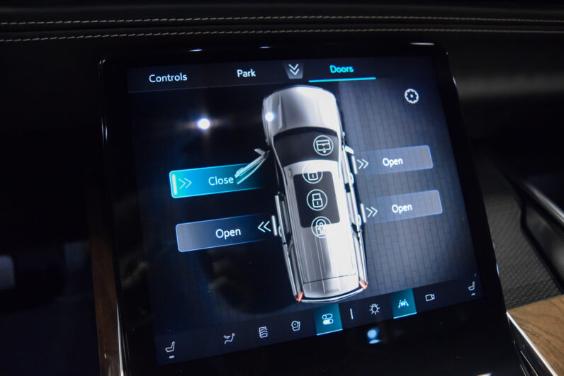 Cadillac Escalade 6.2 V8 Premium Luxury ESV lleno