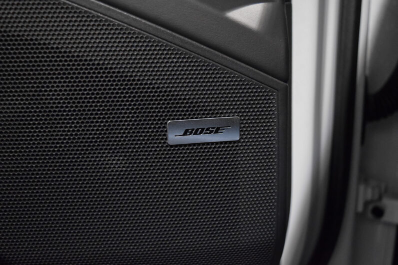 Porsche Cayenne Coupé E-Hybrid lleno