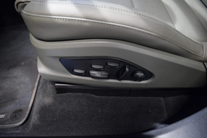 Porsche Macan 4 lleno