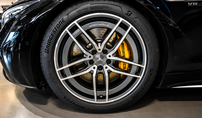 Mercedes Benz SL 63 AMG 4MATIC lleno