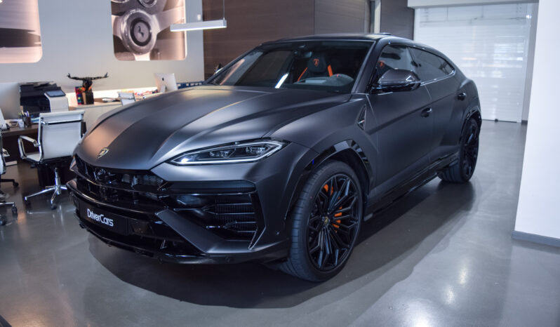 Lamborghini Urus SE lleno