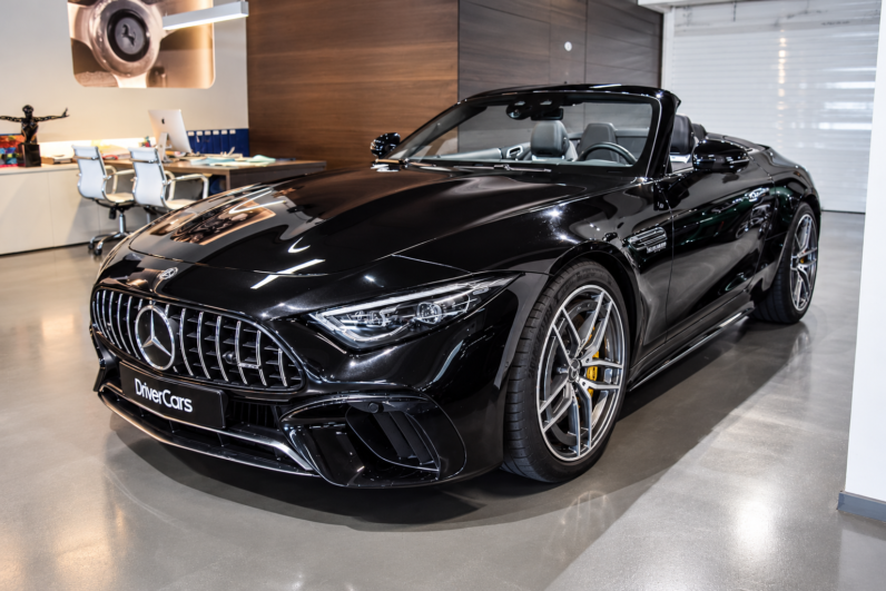 Mercedes Benz SL 63 AMG 4MATIC lleno