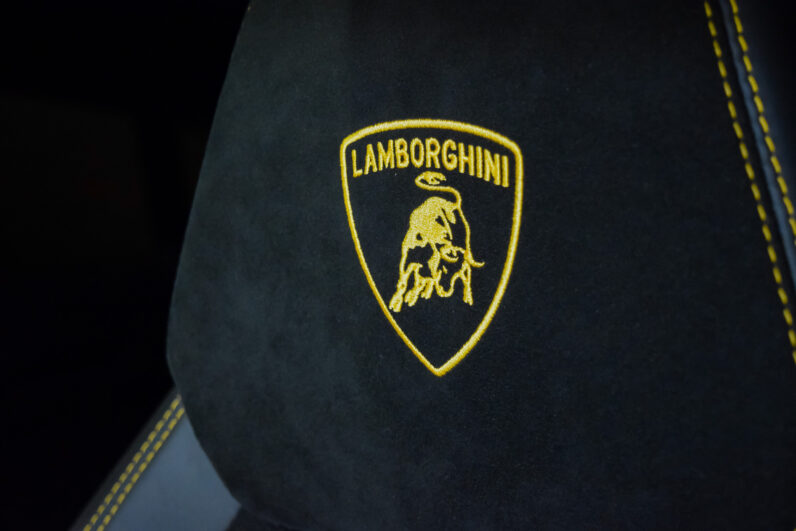 Lamborghini Urus Performante lleno