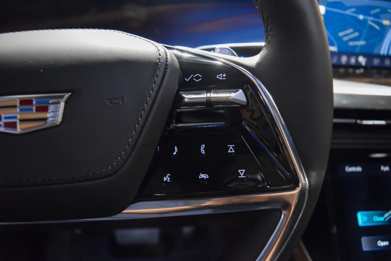 Cadillac Escalade 6.2 V8 Premium Luxury ESV lleno