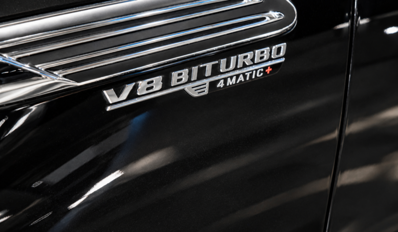 Mercedes Benz SL 63 AMG 4MATIC lleno