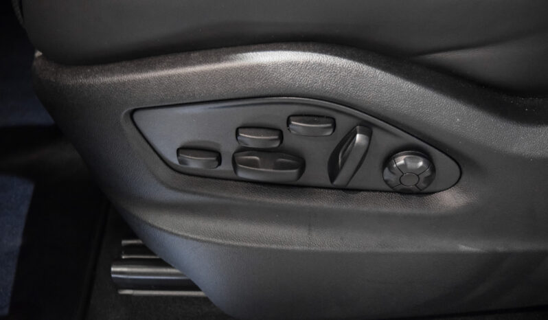 Porsche Cayenne Coupé E-Hybrid lleno