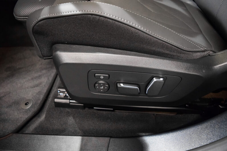BMW X3 M50 xDrive lleno